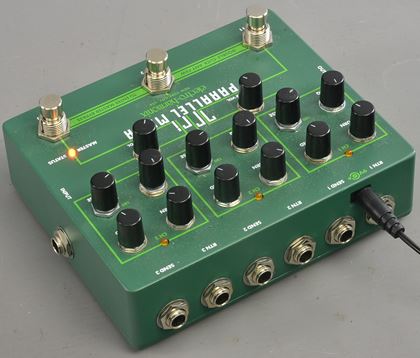 Electro-Harmonix-Tri-Parallel Mixer